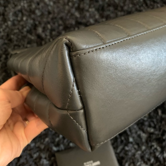 Saint Laurent monogram loulou small bag - Picture 13 of 13